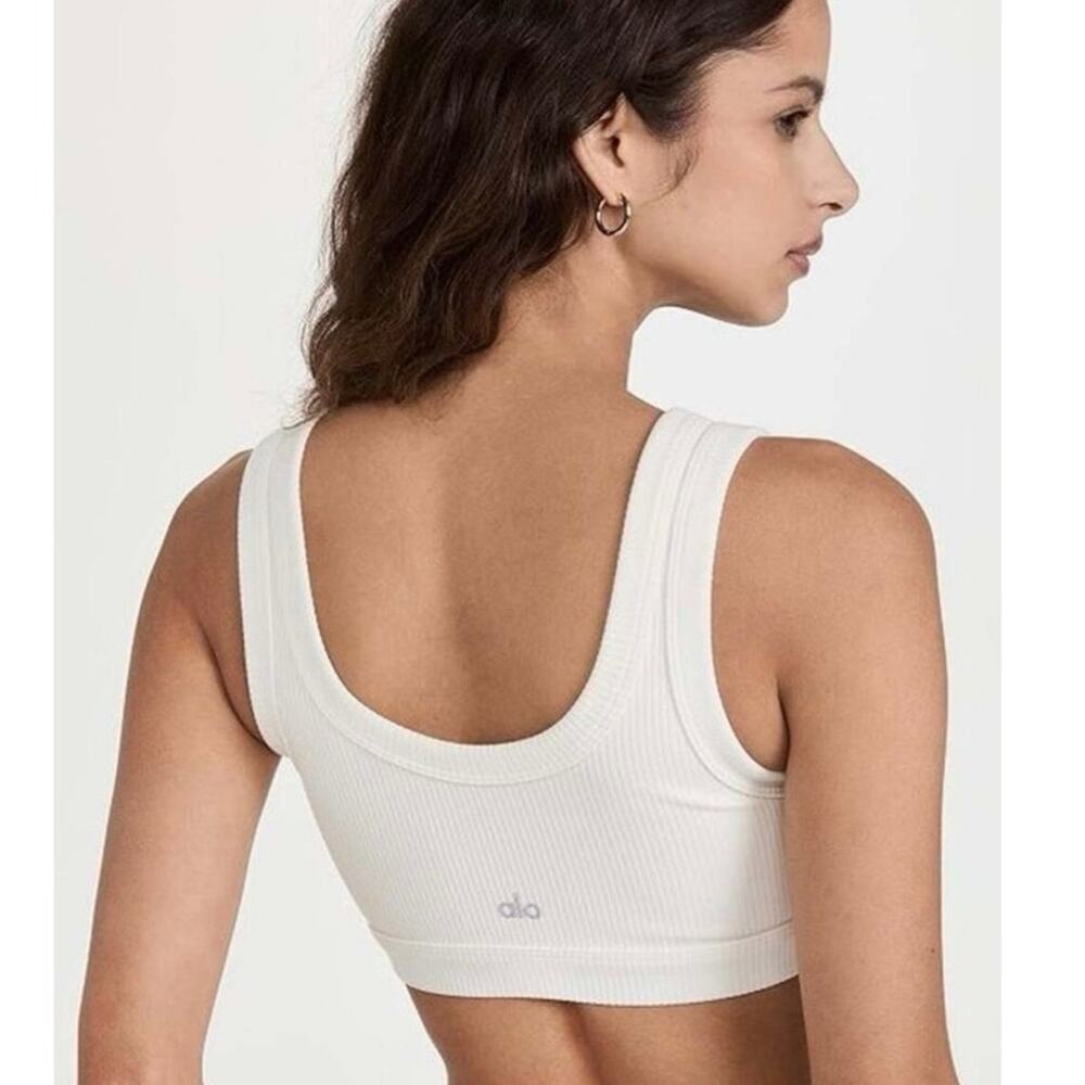 Alo Size Large Yoga Wellness Ribbed Bra White